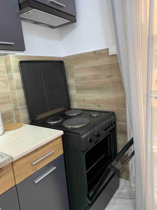 Lux Appartment , 3 Rooms Full Extra , City Center Thessaloniki Exterior photo